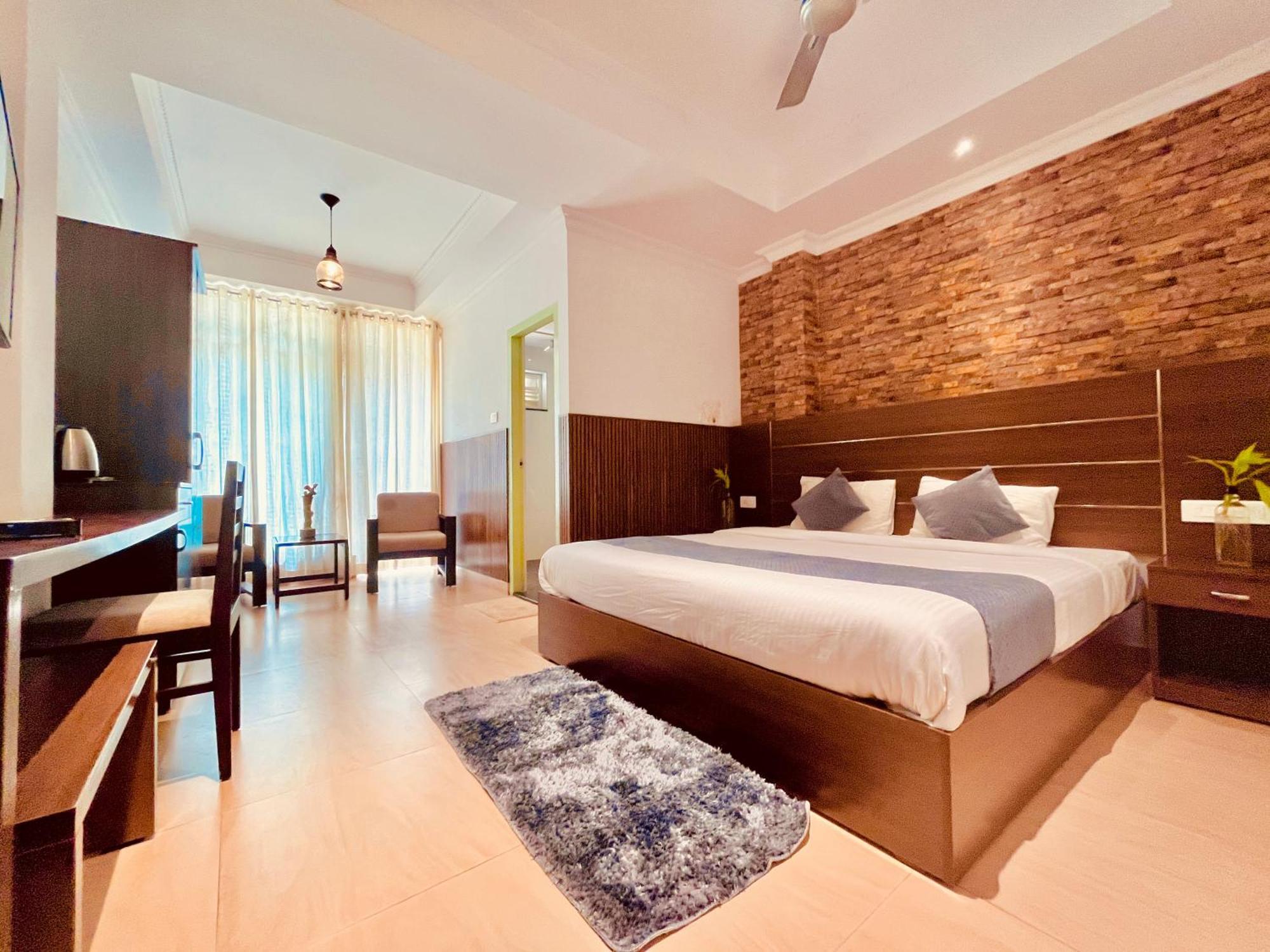 Pearl Grand Boutique Cottage In Omaxe Anandam Vrindavan - #Premium Ac Rooms With Balcony #Big Parking #Lift #Garden #Peaceful Area #Near Prem Mandir #Property Of The Year #Most Awarded Ngoại thất bức ảnh