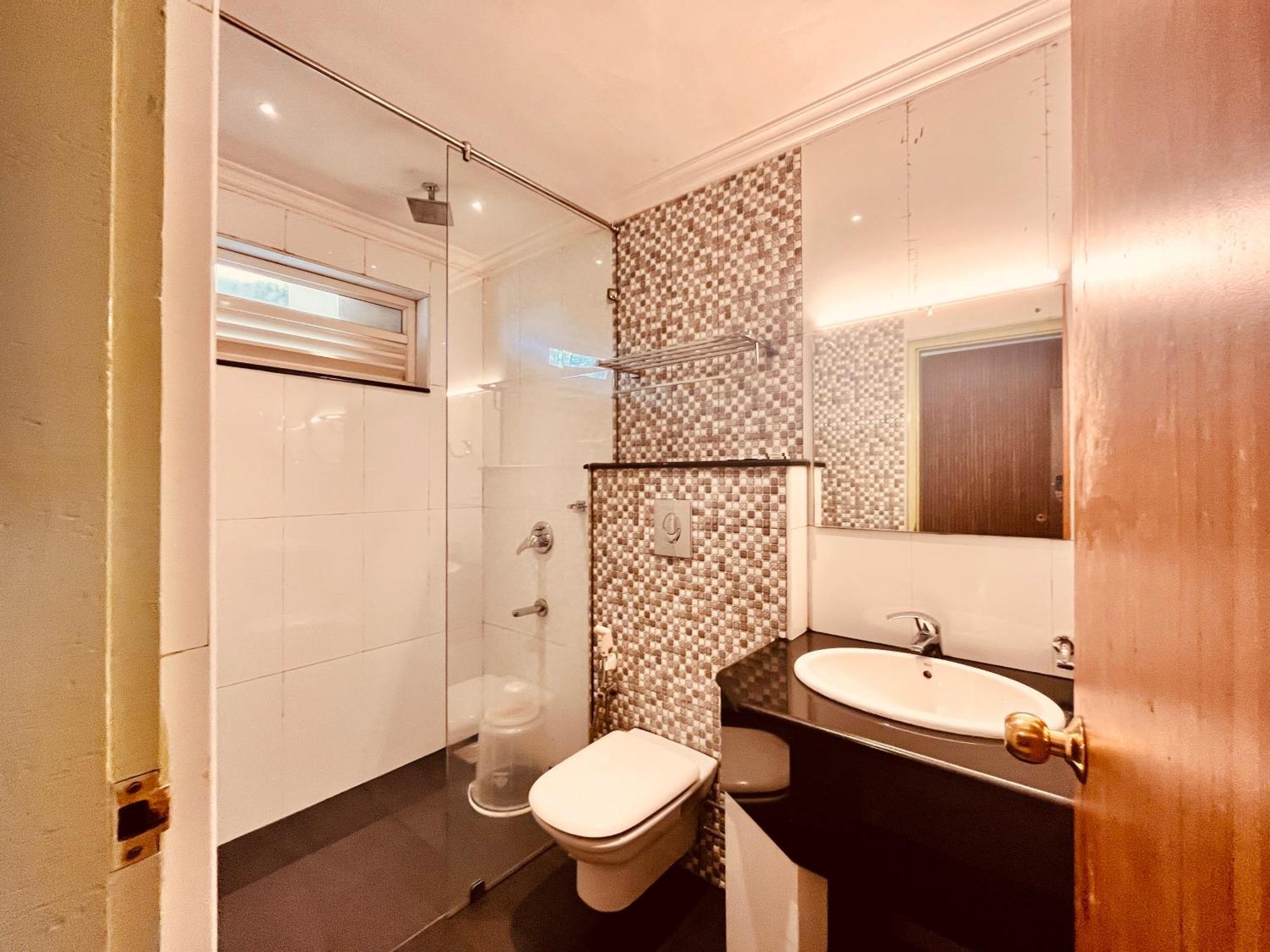 Pearl Grand Boutique Cottage In Omaxe Anandam Vrindavan - #Premium Ac Rooms With Balcony #Big Parking #Lift #Garden #Peaceful Area #Near Prem Mandir #Property Of The Year #Most Awarded Ngoại thất bức ảnh